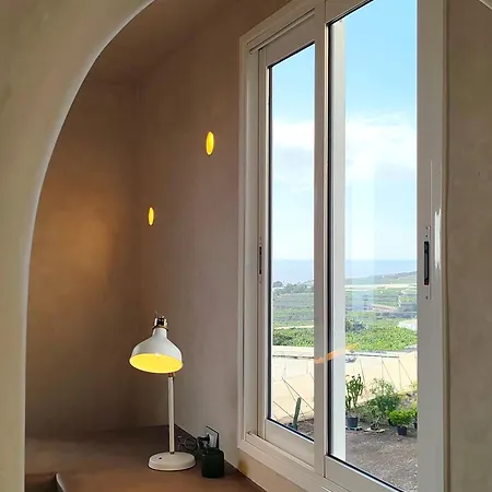 Local Jewel Apartment *